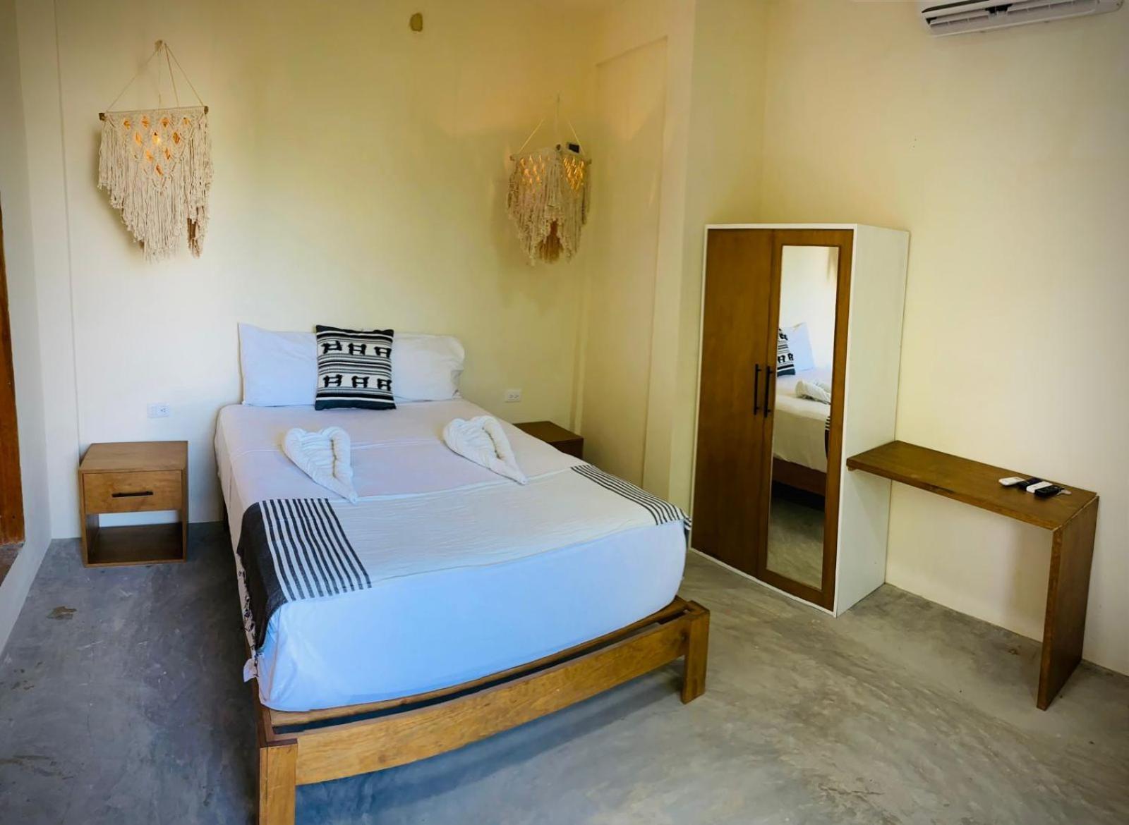 Frequency Hotell Holbox  Eksteriør bilde